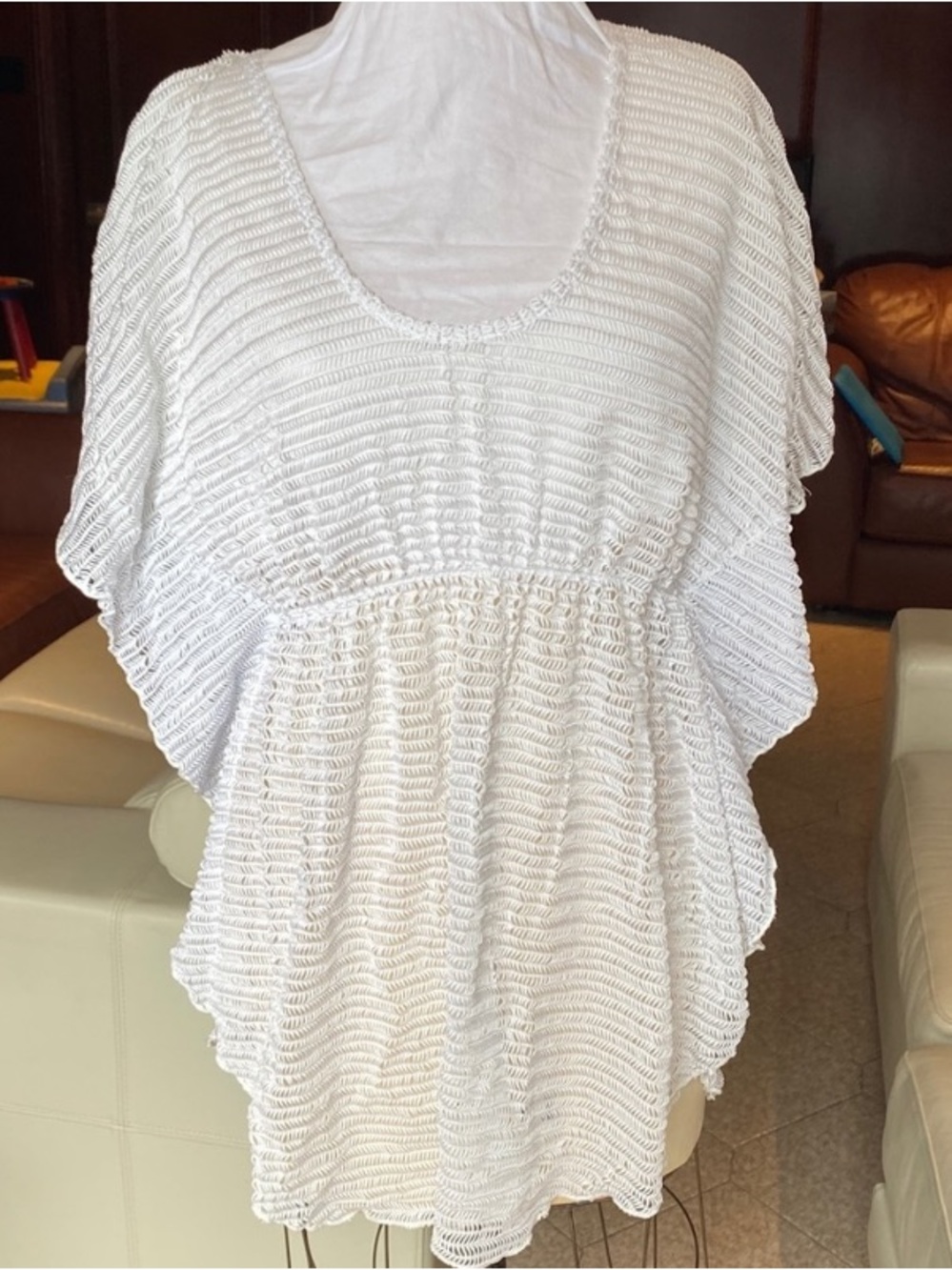 Gorgeous Jordan Taylor white swimsuit cover up - S XL fits M, large